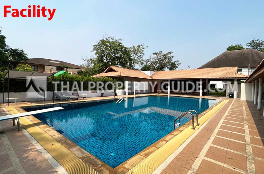 House with Private Pool in Nichada Thani 